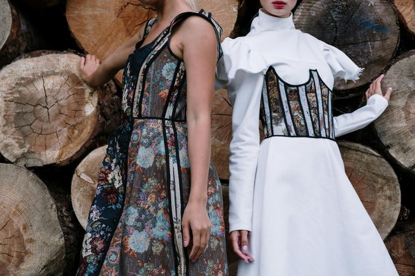 Comment se reconnecter avec son corps à travers des pratiques comme le pilates ?