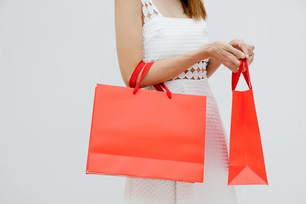 Robes de mariage de couleur : Rompre la tradition de la robe blanche